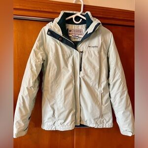 Women’s Columbia Ski Coat - Size: M